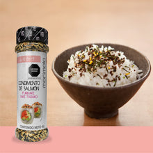 Cargar imagen en el visor de la galería, SAZONADOR CON SALMON FURIKAKE SAKE TARAKO 45 GRS